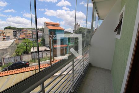 Casa à venda com 104m², 2 quartos e 2 vagasQuarto 1 - Varanda