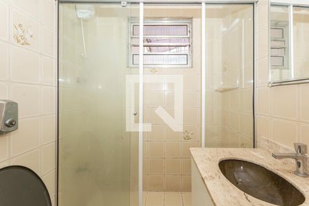 Banheiro Suíte de casa à venda com 3 quartos, 170m² em Vila Nair, São Paulo