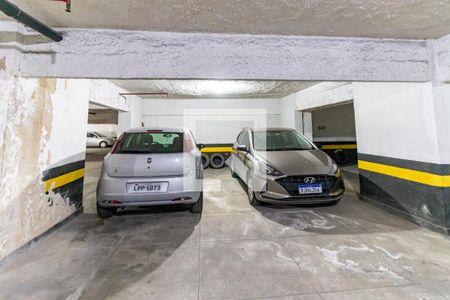 Apartamento à venda com 180m², 4 quartos e 2 vagasGaragem