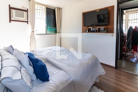 Apartamento à venda com 180m², 4 quartos e 2 vagasQuarto 2