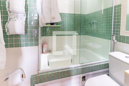 Apartamento à venda com 180m², 4 quartos e 2 vagasBanheiro da Suíte