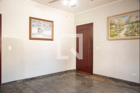 Sala de casa à venda com 3 quartos, 150m² em Parque Imperial, São Paulo