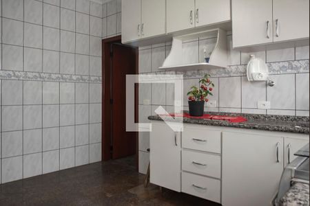 Cozinha de casa à venda com 3 quartos, 150m² em Parque Imperial, São Paulo