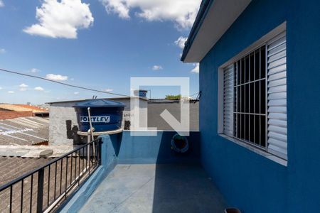 Casa à venda com 400m², 8 quartos e 3 vagas Casa à venda com 400m², 8 quartos e 3 vagasVaranda