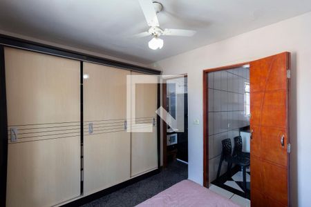 Casa à venda com 400m², 8 quartos e 3 vagas Casa à venda com 400m², 8 quartos e 3 vagasSuíte