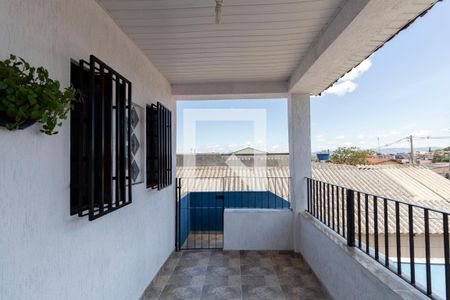 Casa à venda com 400m², 8 quartos e 3 vagas Casa à venda com 400m², 8 quartos e 3 vagasEntrada