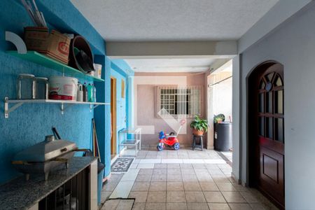 Casa à venda com 400m², 8 quartos e 3 vagas Casa à venda com 400m², 8 quartos e 3 vagasÁrea Comum - Quintal