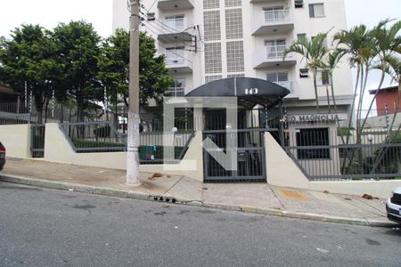 Apartamento para alugar com 65m², 2 quartos e 1 vagaFachada