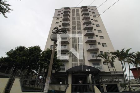 Apartamento para alugar com 65m², 2 quartos e 1 vagaFachada