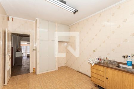 Casa à venda com 160m², 3 quartos e 3 vagas Casa à venda com 160m², 3 quartos e 3 vagasCozinha