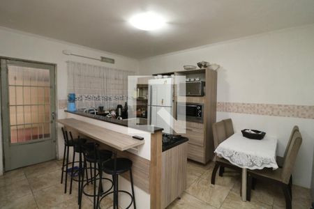 Casa para alugar com 168m², 3 quartos e 3 vagasCozinha