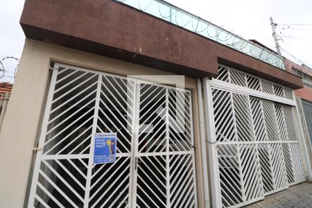 Casa para alugar com 168m², 3 quartos e 3 vagasFachada