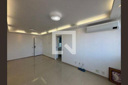 Sala de apartamento à venda com 3 quartos, 101m² em Copacabana, Rio de Janeiro