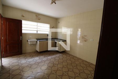 Cozinha de casa para alugar com 1 quarto, 50m² em Jardim Novo Taboao, São Paulo
