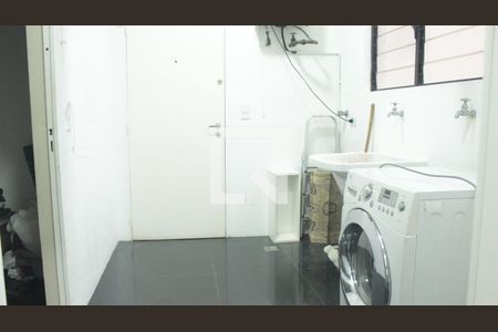 Apartamento à venda com 180m², 4 quartos e 2 vagasArea de serviço