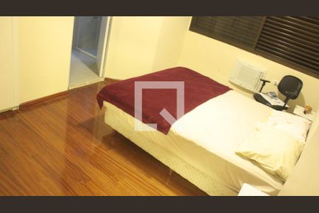 Apartamento à venda com 180m², 4 quartos e 2 vagasQuarto