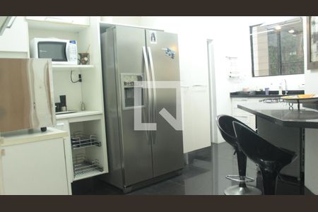 Cozinha  de apartamento à venda com 4 quartos, 180m² em Vila Andrade, São Paulo