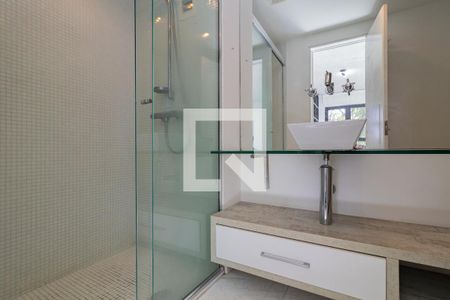 Apartamento para alugar com 140m², 1 quarto e 3 vagasBanheiro da Suíte