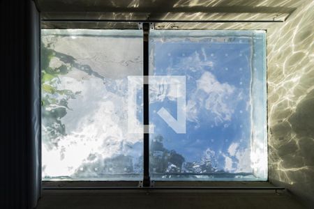 Apartamento para alugar com 140m², 1 quarto e 3 vagasPiscina no teto da Sala