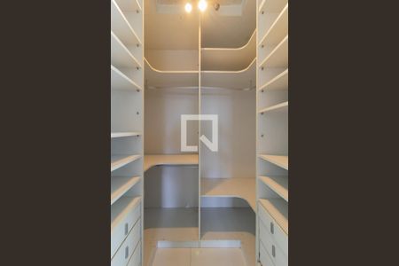 Apartamento para alugar com 140m², 1 quarto e 3 vagasSuíte