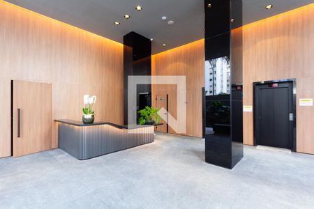 Apartamento à venda com 30m², 1 quarto e sem vaga Apartamento à venda com 30m², 1 quarto e sem vagaHall social