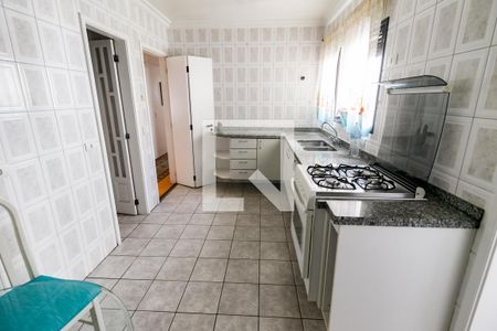 Apartamento para alugar com 130m², 3 quartos e 4 vagasCozinha - Armários