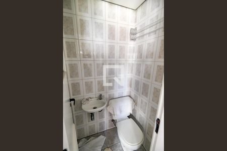 Apartamento para alugar com 130m², 3 quartos e 4 vagasBanheiro de serviço