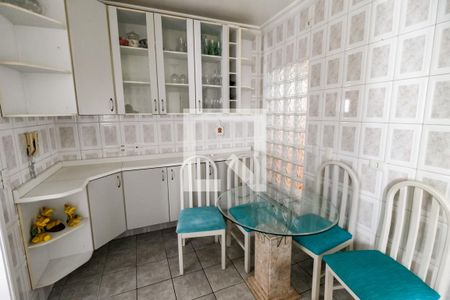 Apartamento para alugar com 130m², 3 quartos e 4 vagasCozinha - Armários