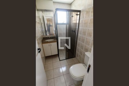 Apartamento para alugar com 130m², 3 quartos e 4 vagasBanheiro da Suíte 1