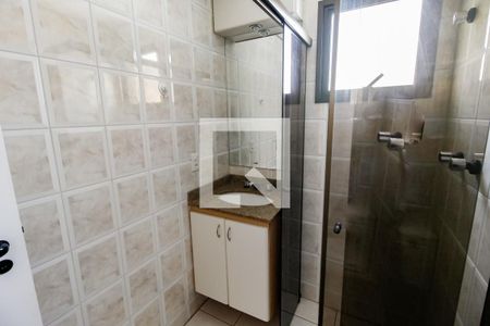 Apartamento para alugar com 130m², 3 quartos e 4 vagasBanheiro da Suíte 1