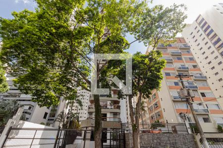 Apartamento para alugar com 217m², 4 quartos e 3 vagas Apartamento para alugar com 217m², 4 quartos e 3 vagasFachada