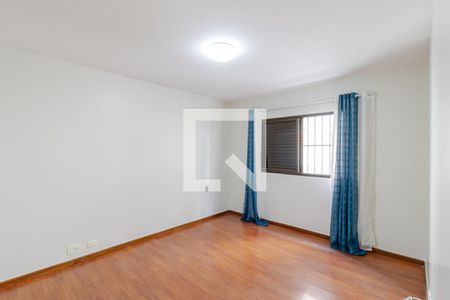 Apartamento para alugar com 217m², 4 quartos e 3 vagas Apartamento para alugar com 217m², 4 quartos e 3 vagasSuíte 4