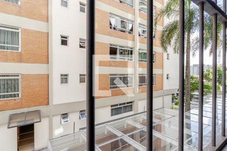 Apartamento para alugar com 217m², 4 quartos e 3 vagas Apartamento para alugar com 217m², 4 quartos e 3 vagasVista da Suíte 3