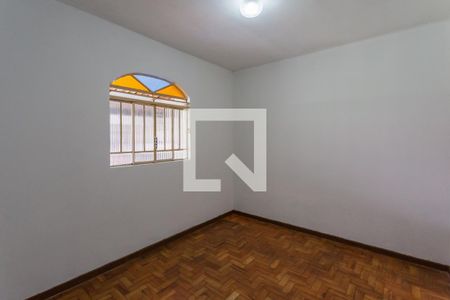 Quarto 1 de casa à venda com 4 quartos, 360m² em Aparecida, Belo Horizonte