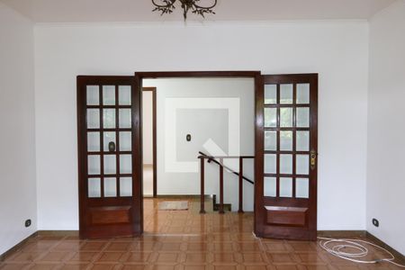 Sala de casa para alugar com 3 quartos, 150m² em Jardim Sao Caetano, São Caetano do Sul