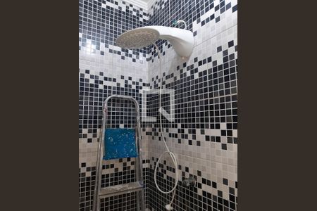 Casa à venda com 181m², 5 quartos e 3 vagas Casa à venda com 181m², 5 quartos e 3 vagasEdícula