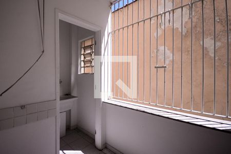 Casa à venda com 100m², 2 quartos e 1 vaga Casa à venda com 100m², 2 quartos e 1 vagaÁrea de Serviço
