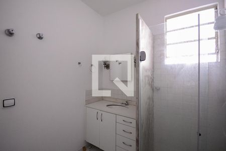 Banheiro  de casa à venda com 2 quartos, 100m² em Paraíso, São Paulo