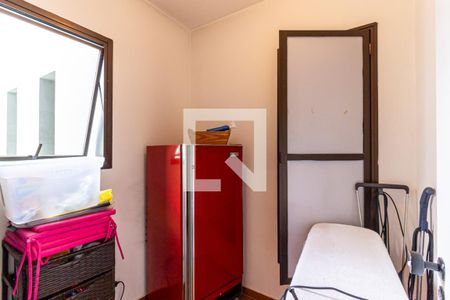 Apartamento à venda com 240m², 4 quartos e 3 vagasÁrea de Serviço - Dispensa