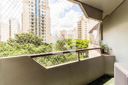 Apartamento à venda com 240m², 4 quartos e 3 vagasSuíte 1 - Quarto 1 - Varanda