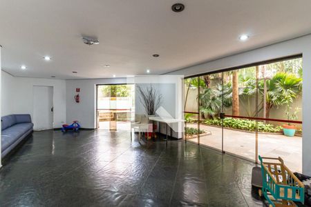 Apartamento à venda com 240m², 4 quartos e 3 vagasÁrea Comum - Salão de Festas