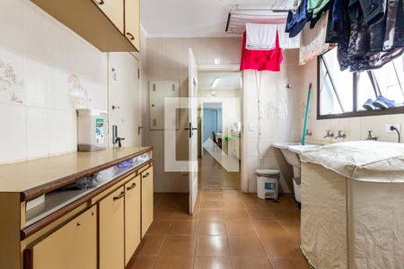 Apartamento à venda com 240m², 4 quartos e 3 vagasÁrea de Serviço