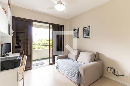 Apartamento à venda com 240m², 4 quartos e 3 vagasQuarto 4