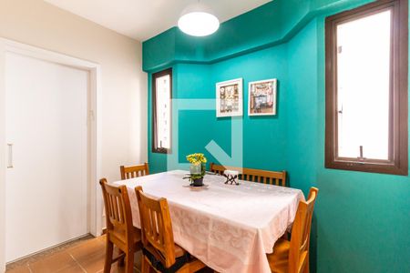 Apartamento à venda com 240m², 4 quartos e 3 vagasCozinha