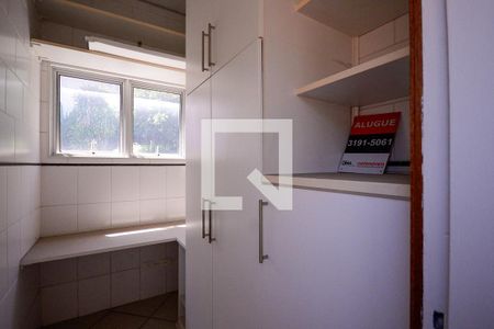 Casa à venda com 100m², 2 quartos e 1 vaga Casa à venda com 100m², 2 quartos e 1 vagaÁrea de Serviço