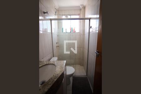 Banheiro Social de apartamento à venda com 3 quartos, 79m² em Piratininga (venda Nova), Belo Horizonte