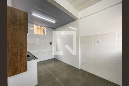 Cozinha de apartamento à venda com 1 quarto, 32m² em Jardim Carvalho, Porto Alegre