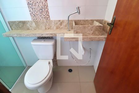 Suíte 1 - Banheiro de casa à venda com 2 quartos, 93m² em Santa Teresinha, Santo André