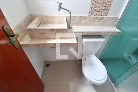 Casa à venda com 90m², 2 quartos e 1 vagaSuíte 2 - Banheiro