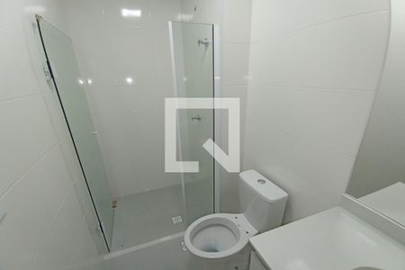 Banheiro Social de kitnet/studio para alugar com 1 quarto, 34m² em Ribeirânia, Ribeirão Preto